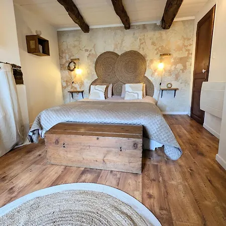 Charming Small House Between Land And Sea