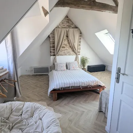 Semesterbostad Charming Small House Between Land And Sea Longueville (Manche)
